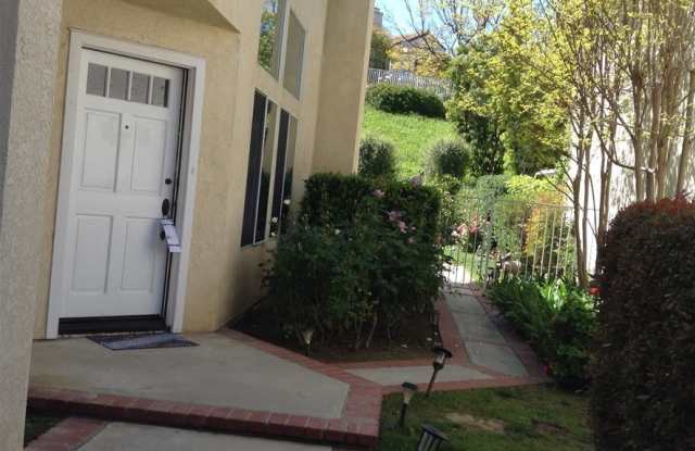 24726 Via Madera Gallery 3