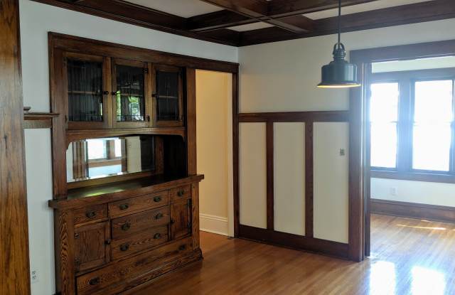 2849 Irving Ave South - 2nd Floor - 2849 Irving Avenue South, Minneapolis, MN 55408