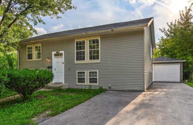 22130 Kostner Avenue photos photos