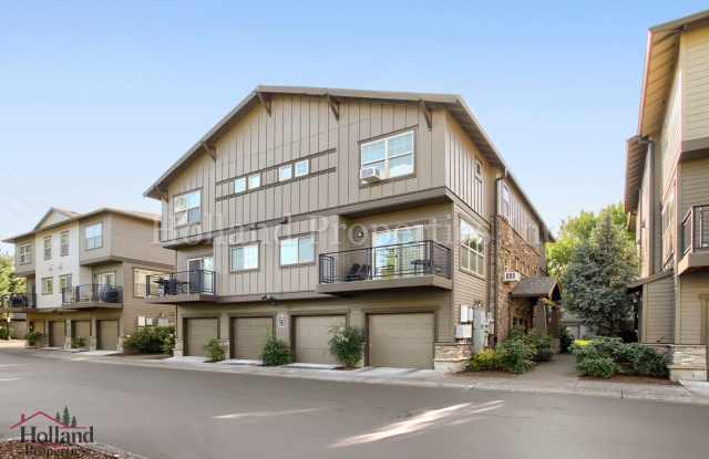 Charming Condo Living in the Heart of Beaverton! photos photos