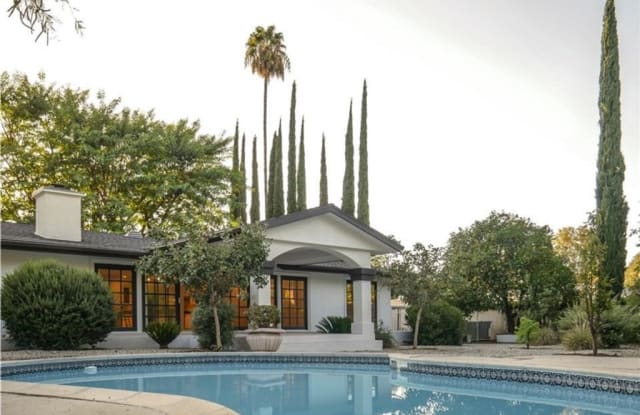 5336 Winnetka Avenue - 5336 Winnetka Avenue, Los Angeles, CA 91364