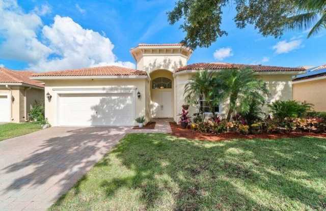 8122 Driggs Hill photos photos
