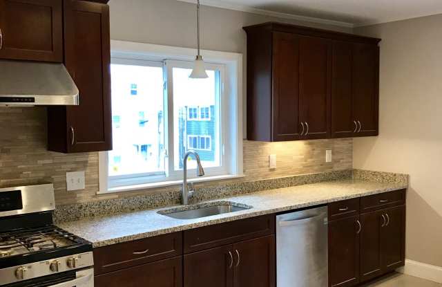 129 Brooks St photos photos 129 Brooks St photos photos