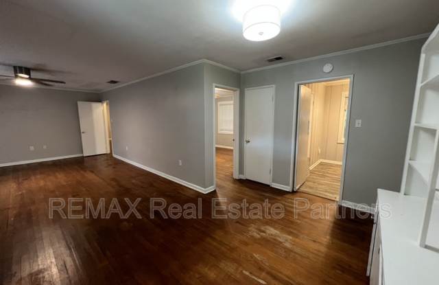 105 Rainbow Cir Gallery 3