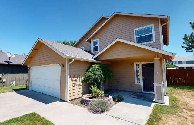 1243 Newgate *Located in the Autumn Meadows Community of CP* - 1243 Southeast Newgate Drive, College Place, WA 99324