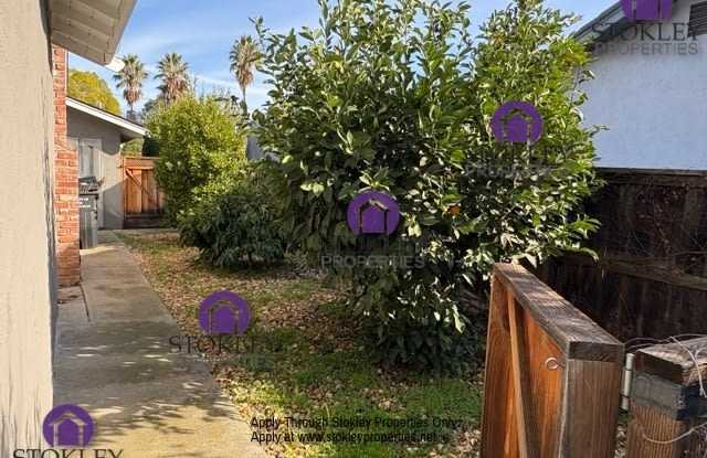 1393 Schiller Court Gallery 3