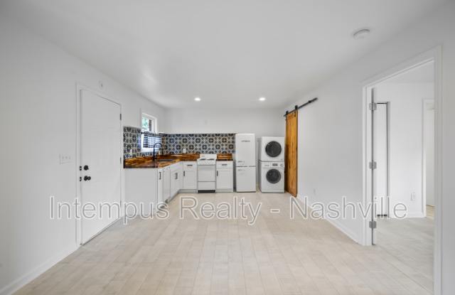 910 Shelby Ave photos photos