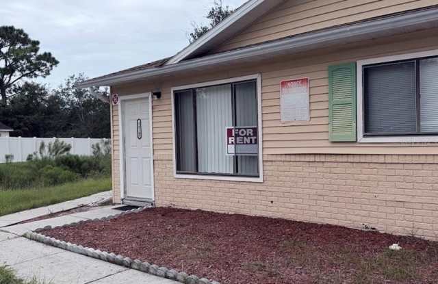 8027 PINEHURST Drive Gallery 1