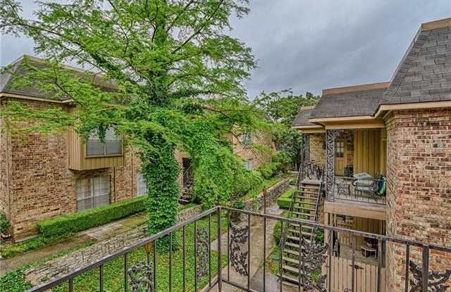 4345 Bellaire Dr S Apt 235S Gallery 2
