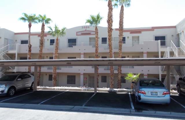 2 Bed / 2 Bath Fully Furnished Condo – Top Floor Living! photos photos