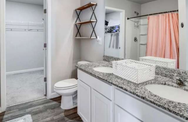 Charming 3BR House in Macon Gallery 4