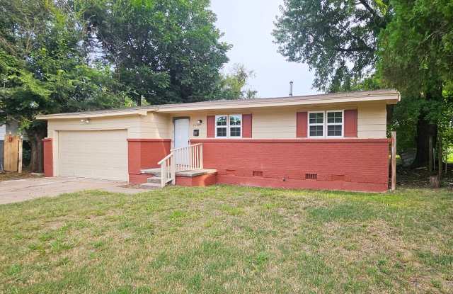 Beautifully Renovated 4 Bed photos photos