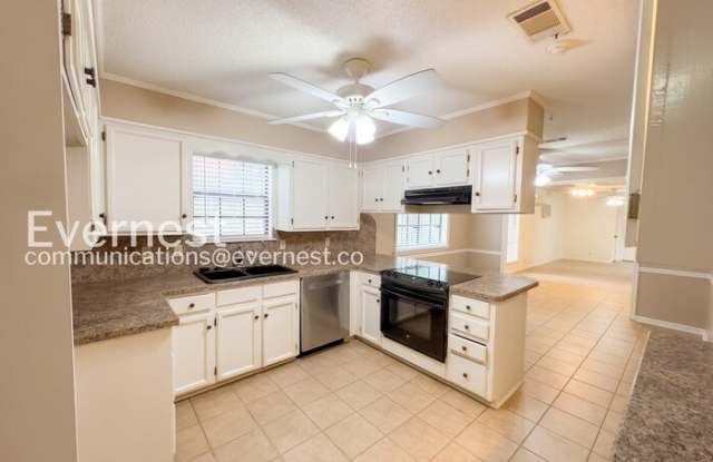 1712 Shumate Drive Gallery 4
