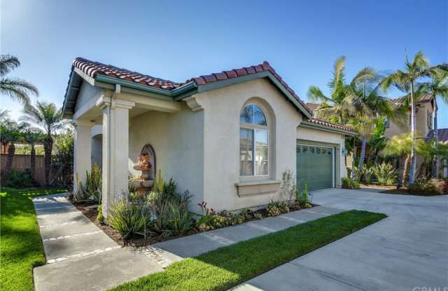 32531 Via Los Santos - 32531 Via Los Santos, San Juan Capistrano, CA 92675