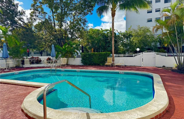 1075 93rd St photos photos