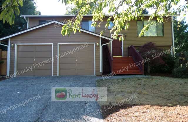 JUST RENOVATED! Great 4 Bedroom House in Spectacular Sammamish Neighborhood!! Gallery 1