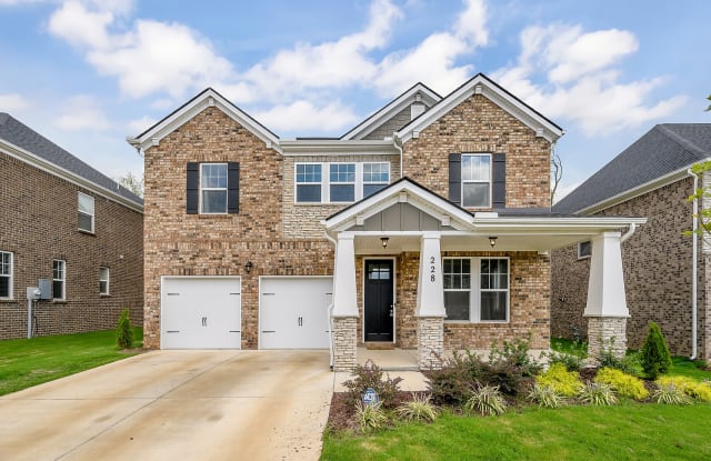 228 Campbell Cir - 228 Campbell Cir, Mount Juliet, TN 37122