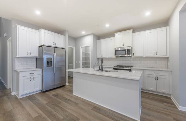 Awesome maple grove 5 bed 4 bath townhome! Pond views, 2 years old! photos photos