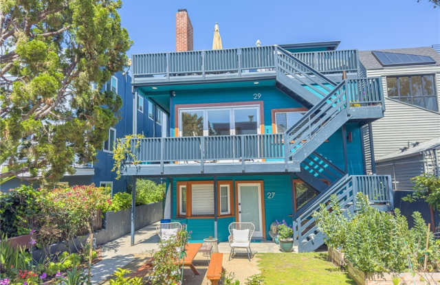 27 Buccaneer Street - 27 Buccaneer Street, Los Angeles, CA 90292