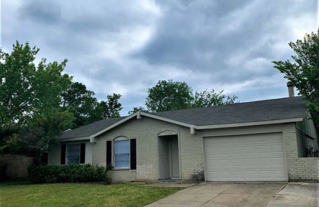 1706 Novel Circle - 1706 Novel Circle, Garland, TX 75040