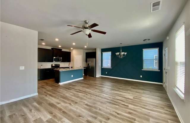 1329 Rosemary Lane Gallery 2