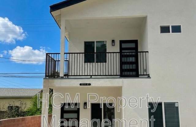 5235 Bellflower Blvd photos photos