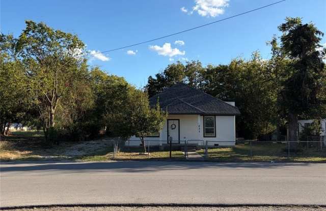 231 W Oneal Street photos photos