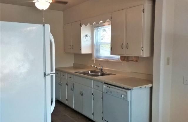 610 N. Emerson Ave - 610 North Emerson Avenue, Wenatchee, WA 98801