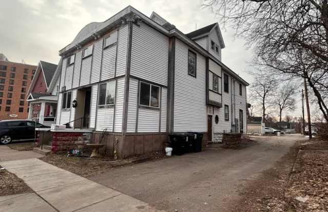 317 Earl St photos photos