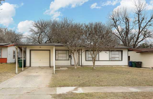 3-BEDROOM SINGLE STORY HOME IN GREENHILL VILLAGE photos photos