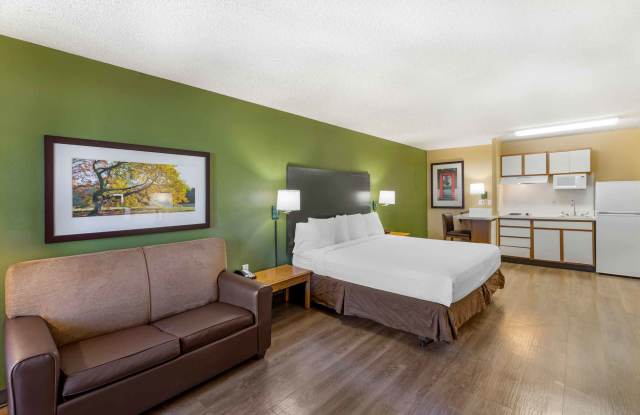 Select Suites Denver - Cherry Creek Gallery 2
