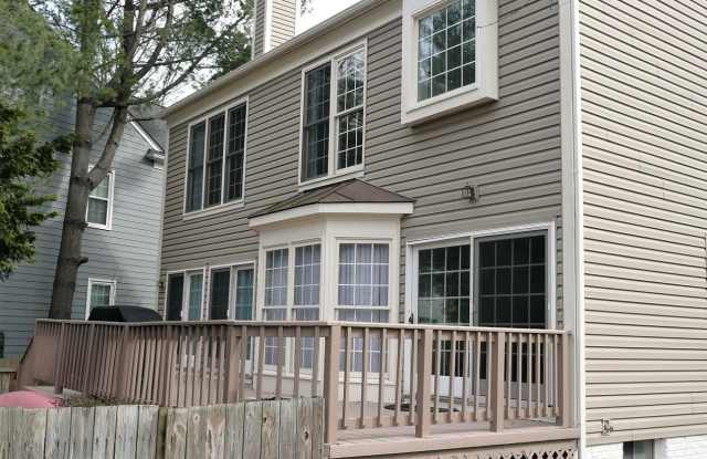 3806 PARKLAND DR Gallery 2