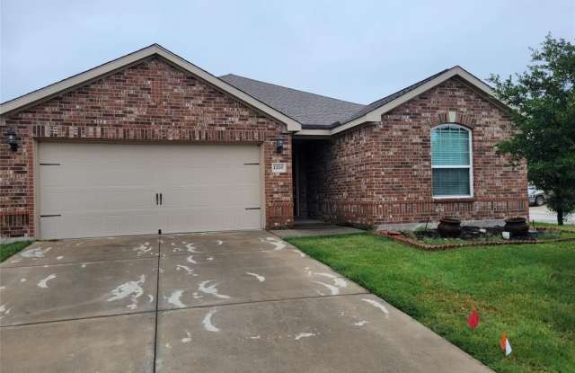 1200 Lombardy Drive photos photos