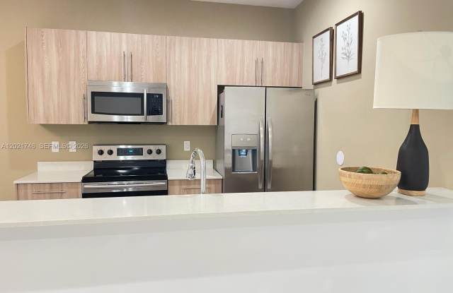 170 SE 7th Way photos photos