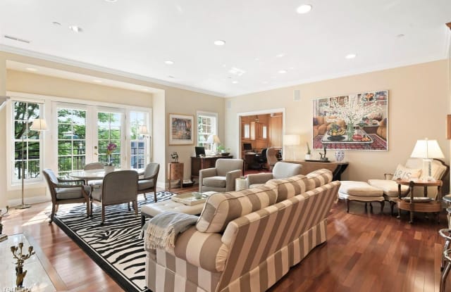 5000 Halifax Ave S Apt 207 - 5000 Halifax Avenue South, Edina, MN 55424