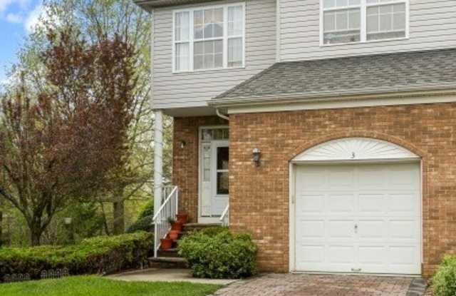 3 Keats Ct - 3 Keats Court, Mercer County, NJ 08512