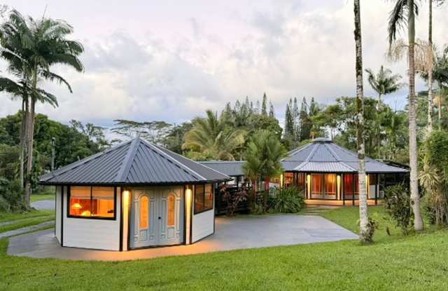 AVAILABLE NOW | Furnished 2BR/2BA with Soaring Wood Ceilings & Skylight | $2,200 Gallery 1