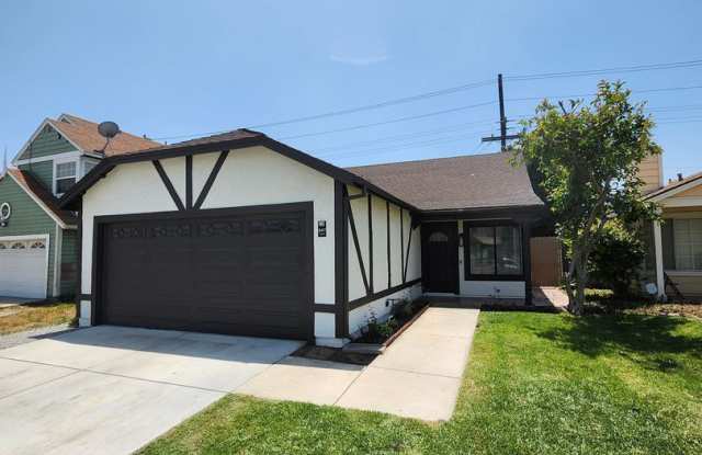 Newly Renovated 3-Bedroom Home – Move-In Ready! photos photos