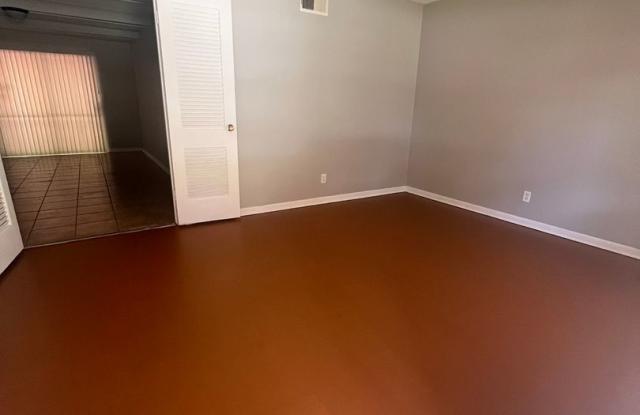 Great Property in quite Neighborhood Gallery 3