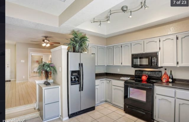 5101 Glenwood Pointe Ln NE - 5101 Glenwood Pointe Lane Northeast, Albuquerque, NM 87111