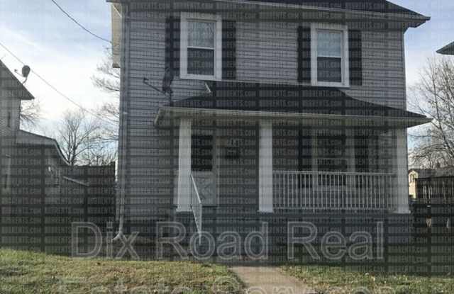 714 Poplar Street Gallery 1