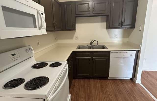 162 Richardson Pl Gallery 2