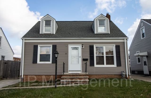 5223 West 50th Street - 5223 West 50th Street, Parma, OH 44134