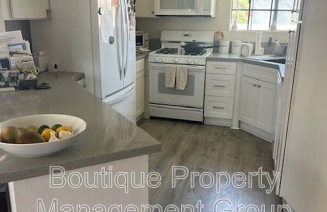 1861 W Falmouth photos photos