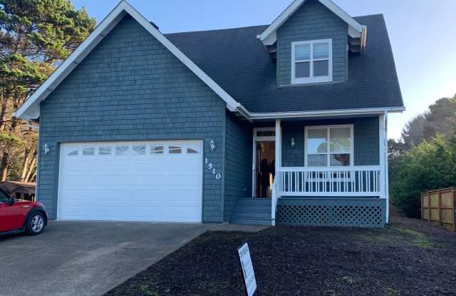 Beautiful House in Lincoln City photos photos
