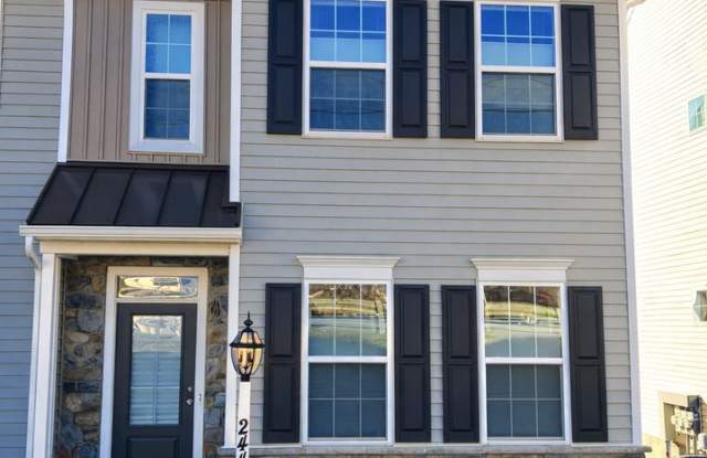 Luxury New Construction Townhome in Lime Spring Village 3 Bedroom 2.5 Bathroom - 2445 Artesian Way, Lancaster County, PA 17601