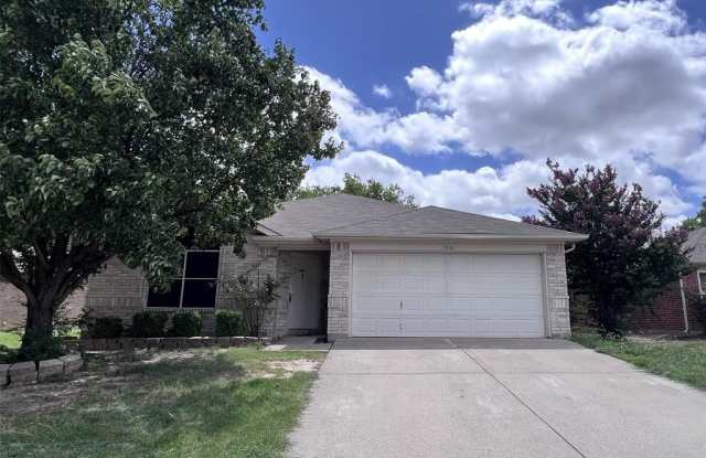 356 Marsha Street - 356 Marsha Street, Saginaw, TX 76179