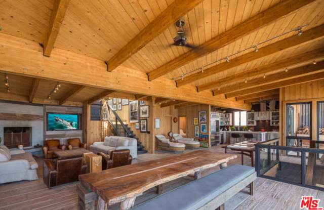 20848 PACIFIC COAST HWY - 20848 Pacific Coast Highway, Malibu, CA 90265