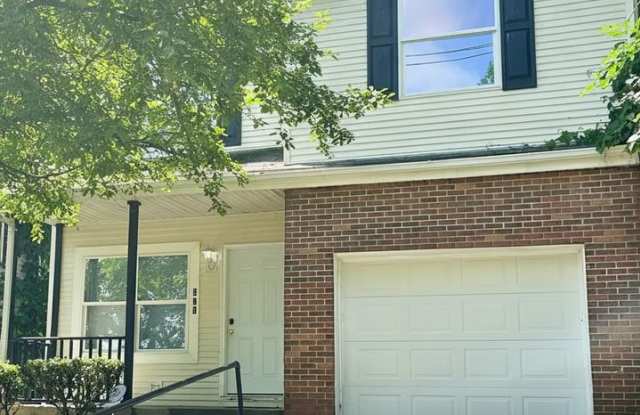 Move-In Ready 4 Bed, 2 Bath with 1-Car Garage and Updated Kitchen photos photos