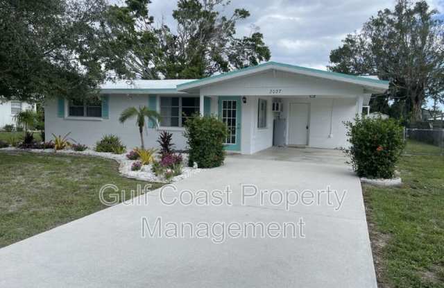 2027 Georgia Avenue photos photos